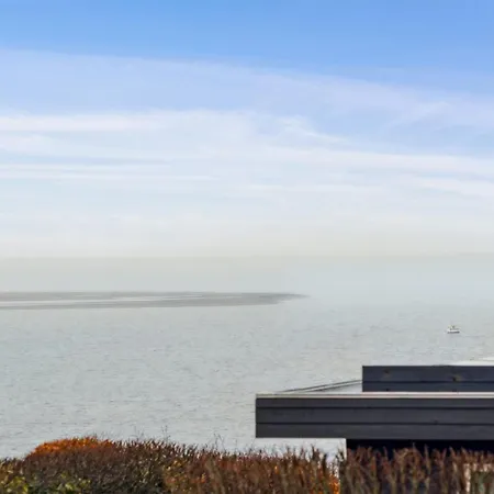 Ormar - 100m To The Fjord By Interhome *