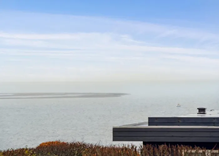 Ormar - 100m To The Fjord By Interhome *